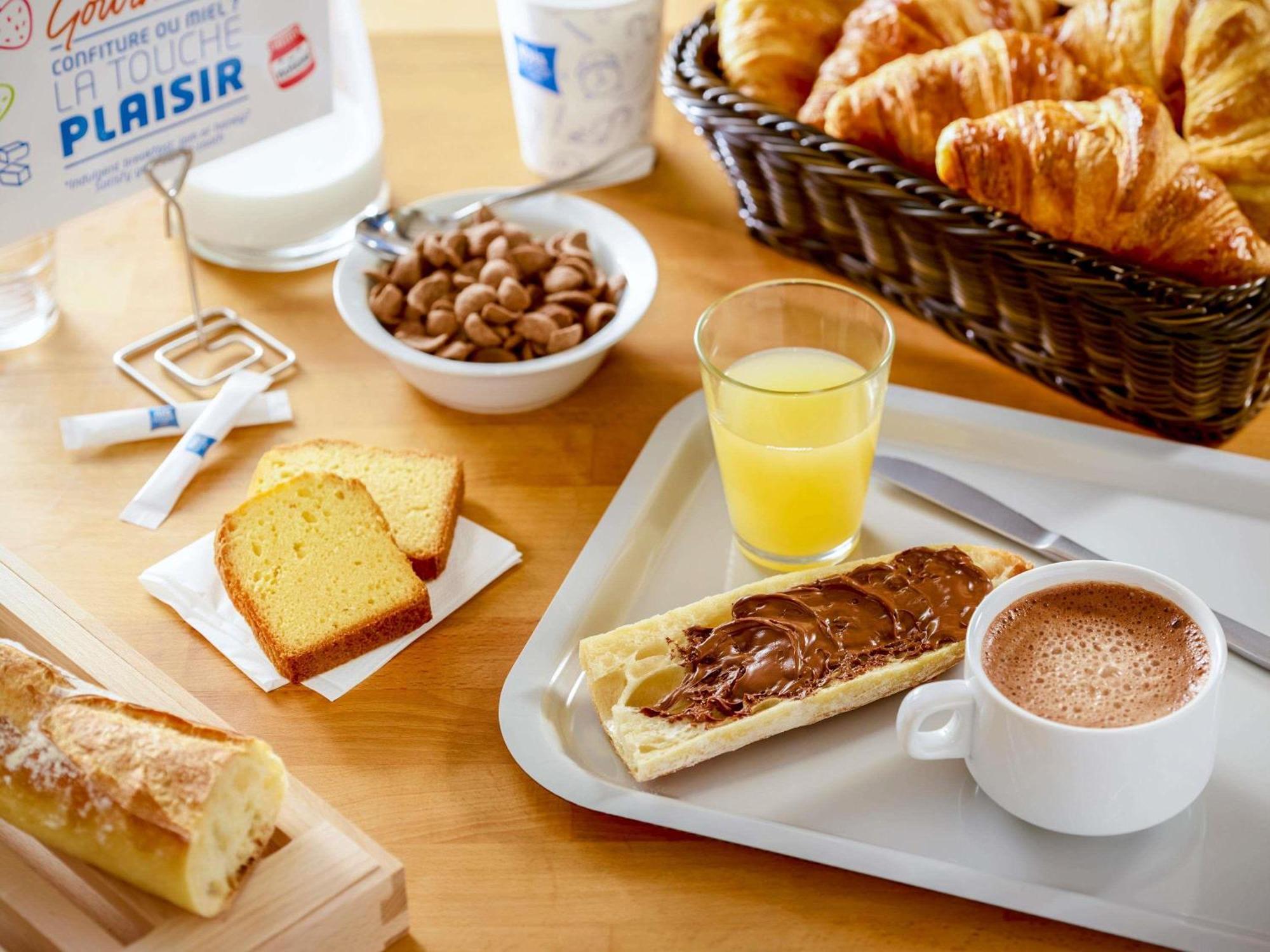 Hotel Ibis Budget En Bresse 2*